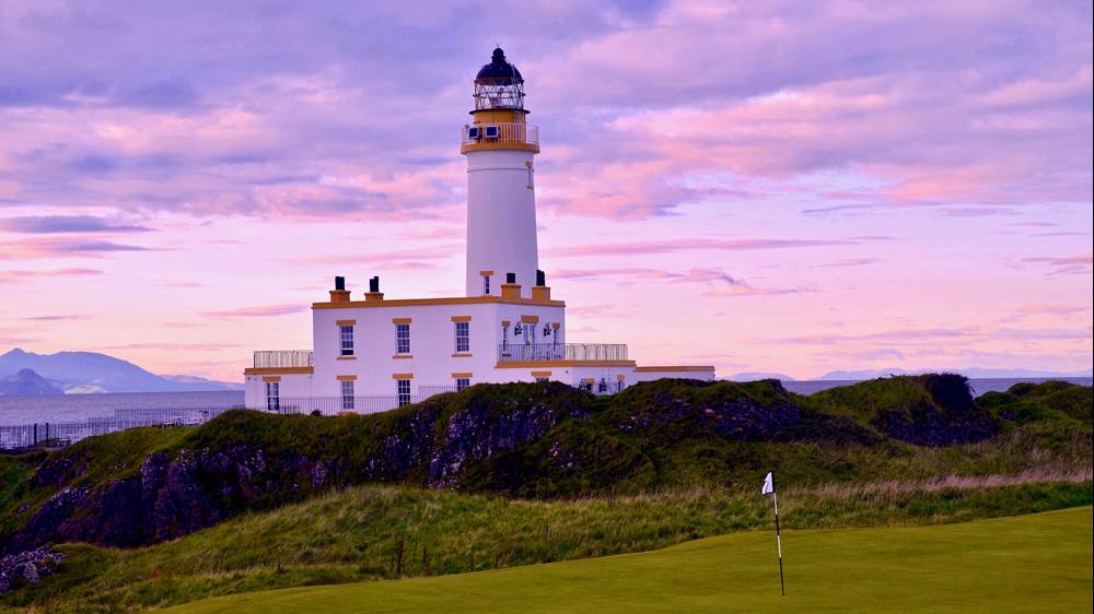 Three properties perfect for golf enthusiasts
